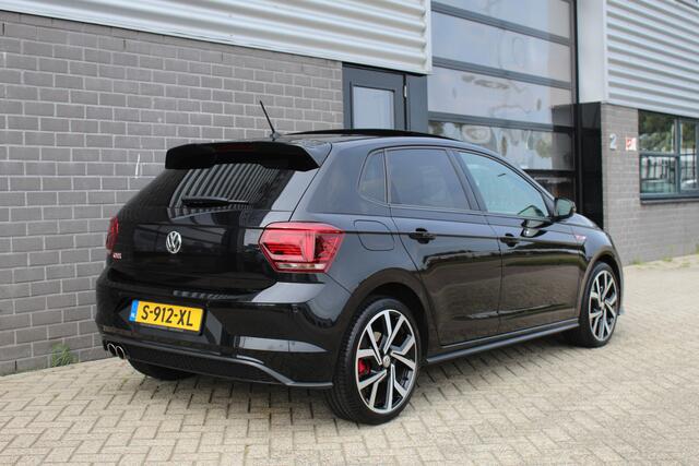 Volkswagen POLO 2.0 TSI GTI / Panoramadak / Carplay / Stoelverwarming