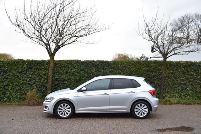 Volkswagen POLO 1.0 TSI Highline in Topstaat NAP virtueel cockpit LED ECC PDC ACC Navi Carplay