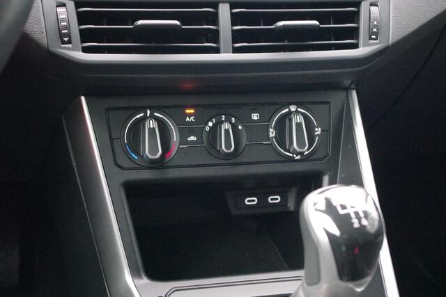Volkswagen POLO 1.0 TSI 95 PK Life, Carplay, LED, Adap. Cruise Control
