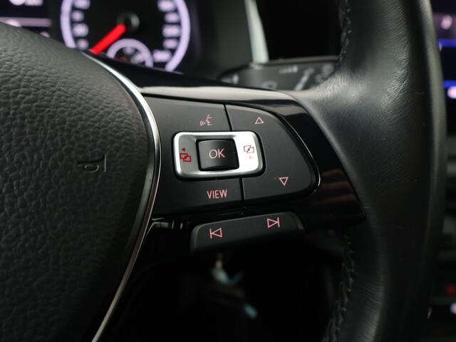 Volkswagen POLO 1.0 TSI Highline | 95 PK | Adapative cruise control | Parkeersensoren | Apple Carplay/Android Auto |