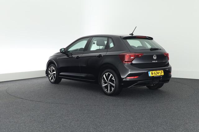 Volkswagen POLO 1.0 TSI 95pk DSG Life Trekhaak Carplay Stoelverwarming