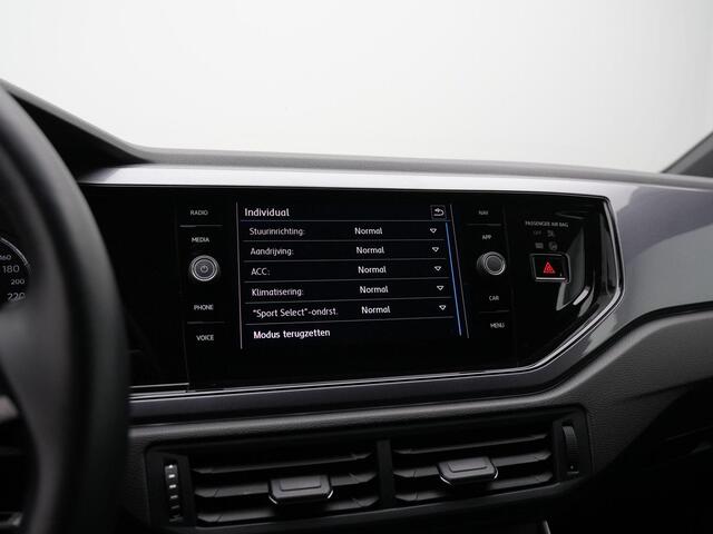 Volkswagen POLO 1.0 TSI 115 pk DSG Highline | Panoramadak | Adaptief sportonderstel | Adaptive Cruise | Navigatie | Parkeersensoren voor/achter