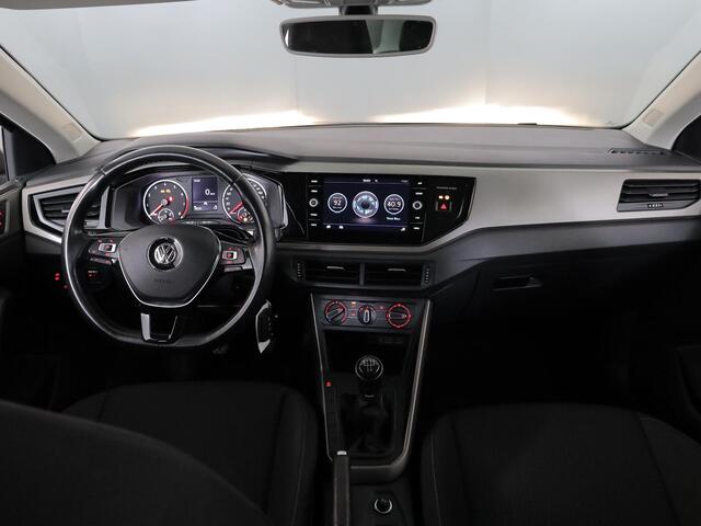 Volkswagen POLO 1.0 TSI Comfortline 95 pk | Navigatie via App | Achteruitrijcamera | Adaptieve cruise control |