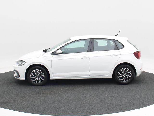 Volkswagen POLO 1.0 TSI Life Business | Adaptive Cruise | Climate Control | Stoelverwarming | Parkeersensoren | Navigatie | Carplay | 15 Inch | 40.672 Km!!