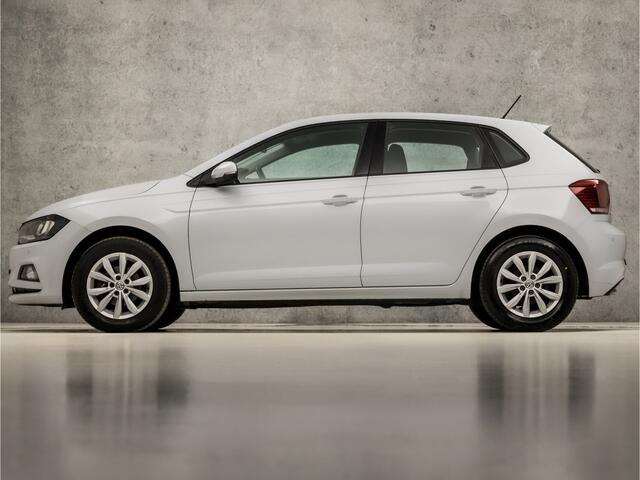 Volkswagen POLO 1.0 TSI Sportline (STOELVERWARMING, CRUISE, PARKEERSENSOREN, SPORTSTOELEN, LM VELGEN, ELEK PAKKET, NIEUWSTAAT)