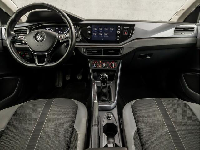 Volkswagen POLO 1.0 TSI Sportline (STOELVERWARMING, CRUISE, PARKEERSENSOREN, SPORTSTOELEN, LM VELGEN, ELEK PAKKET, NIEUWSTAAT)