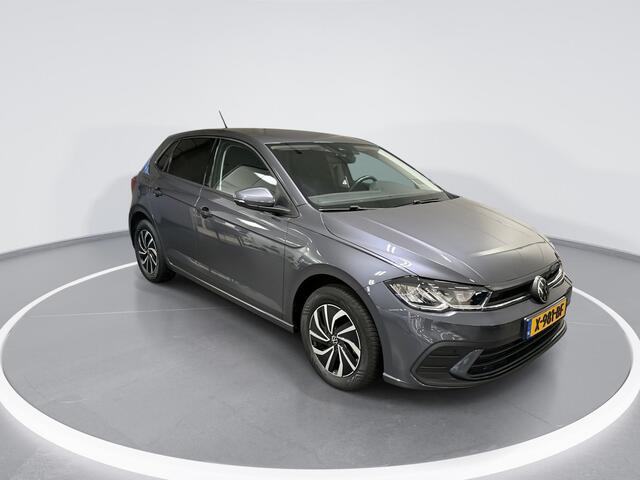 Volkswagen POLO 1.0 TSI 95pk Life · Apple/Android Car Play · P-Sensoren · DAB · Getint Glas · Airco · 15'' Inch · Garantie t/m 16-10-2027 of 100.000km