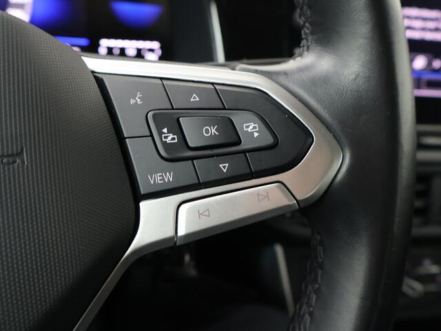 Volkswagen POLO 1.0 TSI Life Navigatie | Apple Carplay | Parkeersensoren voor en achter | DAB-radio | LM-velgen | ACC |