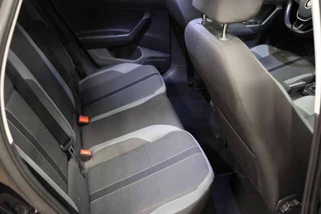 Volkswagen POLO 1.0 TSI PDC APPLE CARPLAY CLIMATE CONTROL