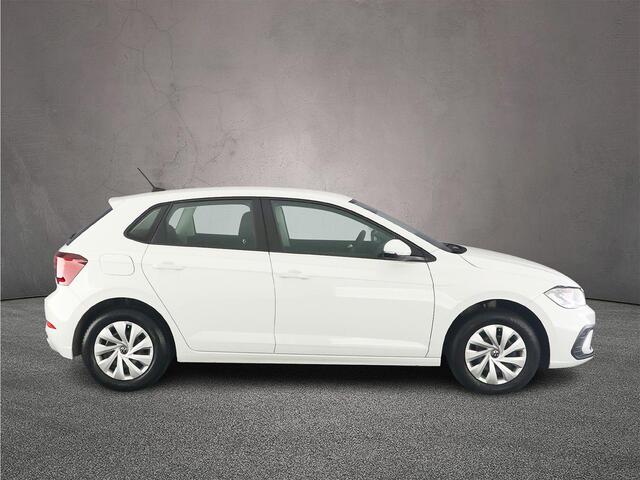 Volkswagen POLO Polo 1.0 MPI 80pk Cruise control, Parkeersensor achter, LED koplampen, Airco, DAB, Radio, App connect, Bluetooth