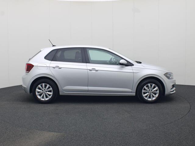 Volkswagen POLO 1.0 TSI 95pk DSG Highline Business · Navigatie · Parkeersensoren · Stoelverwarming