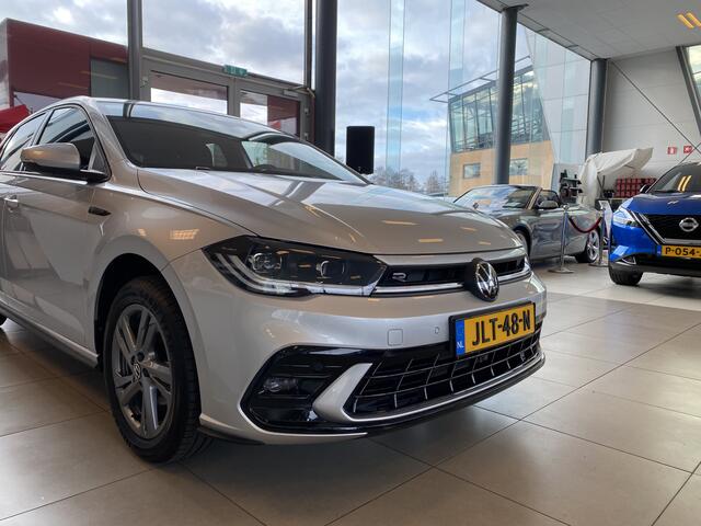 Volkswagen POLO 1.0 TSI R-Line Automaat, Navigatie,Virtual Cockpit,Adaptive Cruise control,Spraakbediening,Achteruitrijcamera,Parkeersensoren rondom/Apple carplay,Stoelverwarming,LED grill/IQ.light,Climate control,Draadloze Telefoonlader,DAB,17''Lichtmetalen Velgen