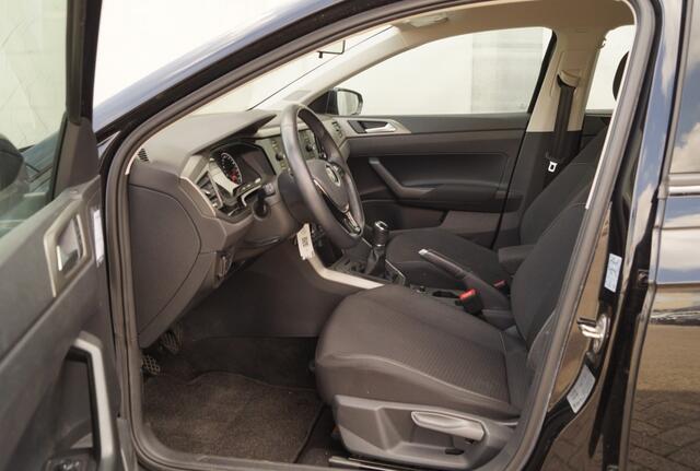 Volkswagen POLO 1.6 TDI Comfortline Executive -NAVI-PDC-CAM-