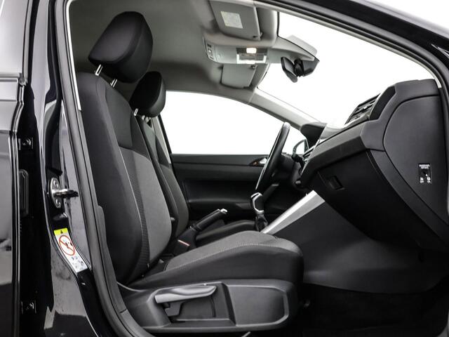 Volkswagen POLO 1.0 TSI 95pk Life · Apple/Android Car Play · Airco · Getint Glas · P-Sensoren · DAB · 15'' Inch · Garantie t/m 09-11-2027 of 100.000km