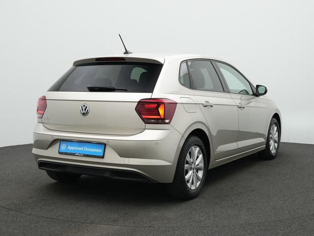 Volkswagen POLO 1.0 TSI 95 pk DSG Highline | Stoelverwarming | Adaptive Cruise | Navigatie | Virtual Cockpit | Leder/stof | Parkeersensoren voor/achter