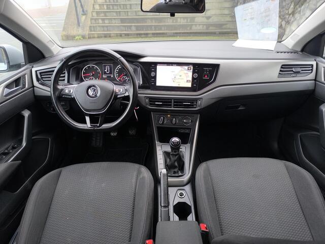 Volkswagen POLO 1.0 MPI Comfortline Business Navi, carplay, cruise control, 1e eigenaar, org NL auto