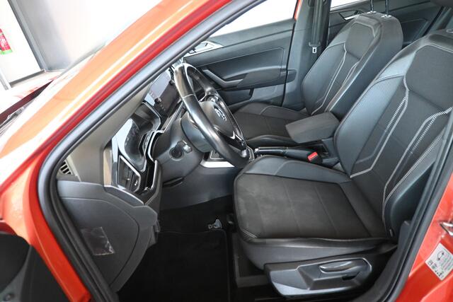 Volkswagen POLO 1.0 TSI Highline Clima Panoramadak Stoelverwarming Carplay Rijklaarprijs Inruil Mogelijk!