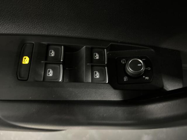 Volkswagen POLO 2.0 TSI 207pk DSG GTI Edition 25 · Panoramadak · Camera · Keyless · Apple/Android Car Play · Beats Audio · Navigatie · IQ.Light · Stoelverwarming · 18'' Inch · Garantie t/m 27-02-2028 of 100.000km