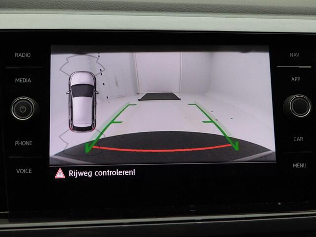 Volkswagen POLO 2.0 TSi GTi 200 Pk Automaat | Panoramadak | Adaptive Cruise | Full LED | Stoelverwarming | Navigatie | Camera | Carplay | 18 Inch | 132.738 Km!!