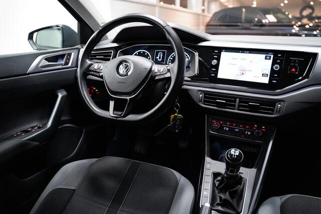 Volkswagen POLO 1.0 TSI Polo Highline Copperline|LED|Carplay|Camera|Clima|Navi