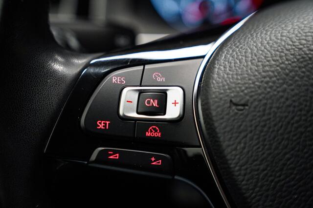 Volkswagen POLO 1.0 TSI Polo Highline Copperline|LED|Carplay|Camera|Clima|Navi