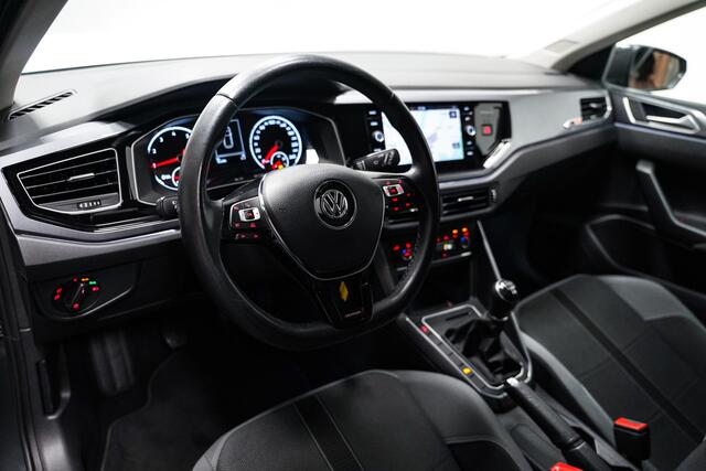 Volkswagen POLO 1.0 TSI Polo Highline Copperline|LED|Carplay|Camera|Clima|Navi