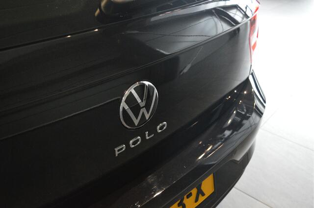 Volkswagen POLO 1.0 TSI R-LINE clima cruise pano camera led 17 inch !!