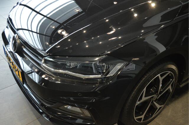Volkswagen POLO 1.0 TSI R-LINE clima cruise pano camera led 17 inch !!