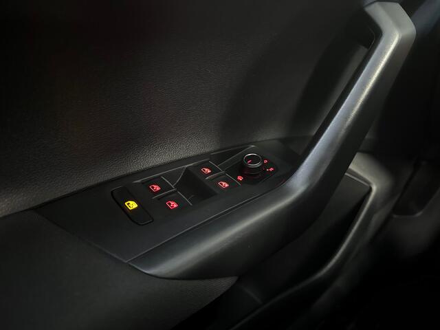 Volkswagen POLO 1.0 95pk TSI Comfortline Business Parkeersensoren voor en achter | Cruise Control | Stoelverwarming voor voorstoelen