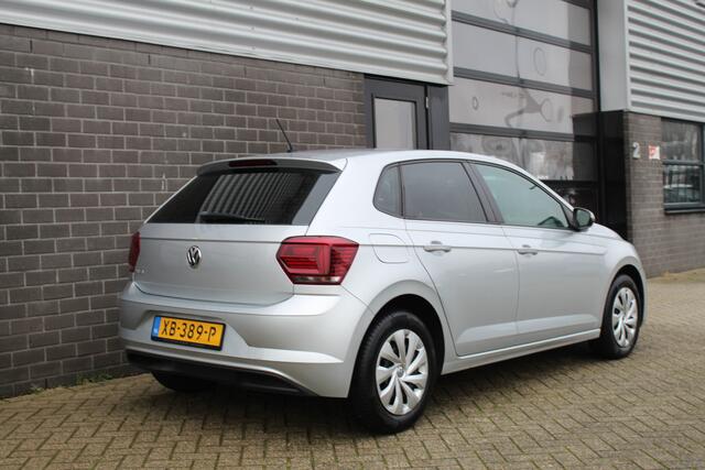Volkswagen POLO 1.0 MPI Trendline / Airco / Bluetooth / Cruise / N.A.P.