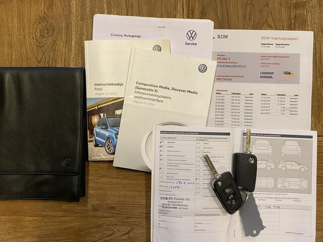 Volkswagen POLO 1.0 BlueMotion Edition 5 Deurs, A/C, CC, PDC, LM, nw. APK - Inruil Mogelijk -