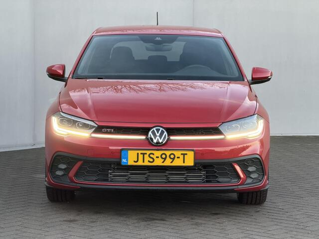 Volkswagen POLO GTI 2.0 TSI GTI Automaat / Adaptief Onderstel DCC / Adaptieve CC / Navigatie / Virtual Cockpit / Sportstoelen / Apple Carplay & Android / Stoelverwarming / 1.200 kg trekgewicht / Dodehoek Detectie / Park Assistent /