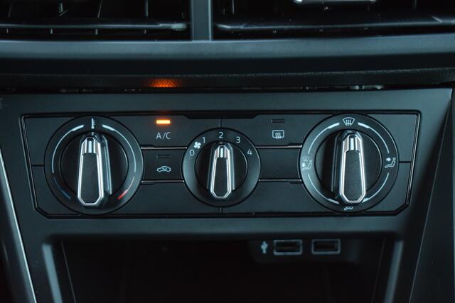 Volkswagen POLO 1.0 TSI Comfortline Carplay | Airco | Full Map Navi | Adaptieve Cruise Control | 15 Inch LMV