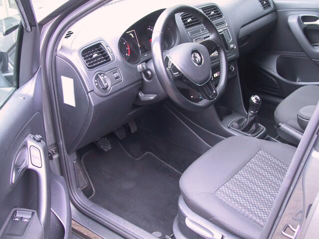 Volkswagen POLO 1.2 TSI Comfortline Trekhaak!