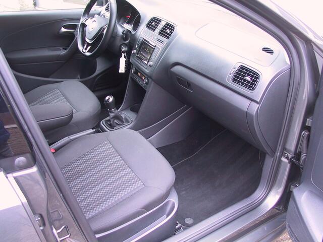 Volkswagen POLO 1.2 TSI Comfortline Trekhaak!