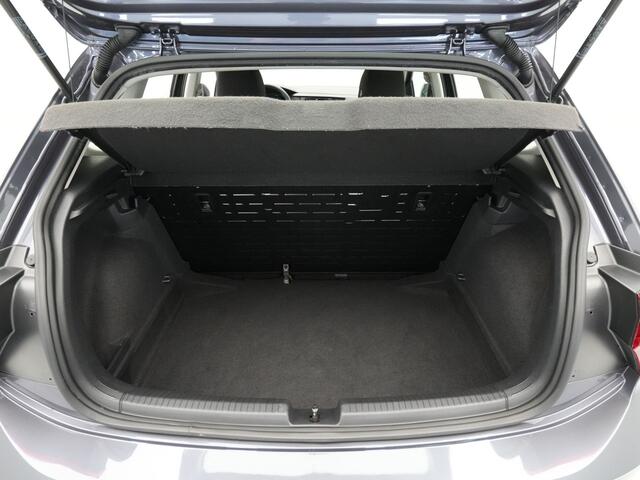 Volkswagen POLO 1.0 TSI 95pk Navi via App Cruise Airco Lichtsensor