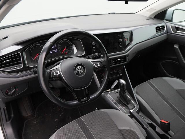 Volkswagen POLO 1.0 TSi Automaat Highline | Panoramadak | Adaptive Cruise | Climate Control | Parkeersensoren | Trekhaak | Carplay | 16 Inch | 69.834 Km!!