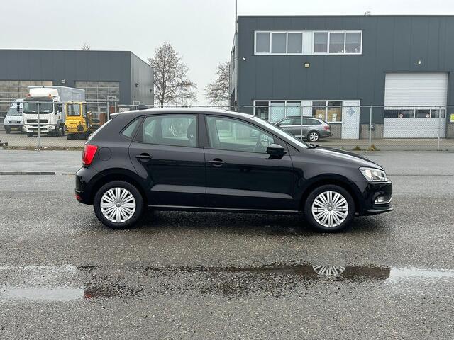 Volkswagen POLO 1.0 Comfortline