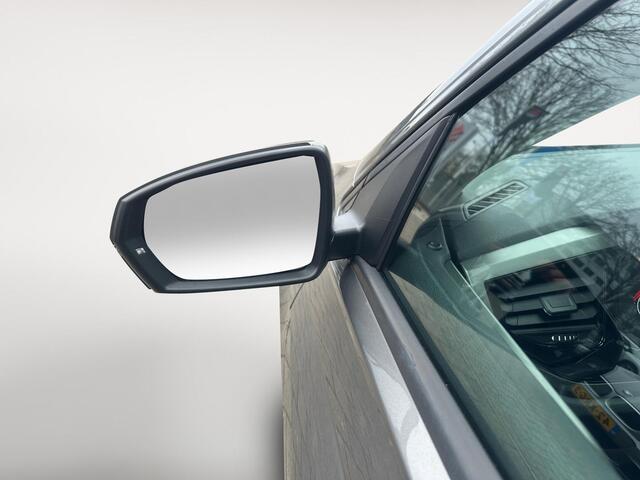 Volkswagen POLO 1.0 TSI Comfortline | Airco | Adap cruise | Privacy glass | Navigatie |