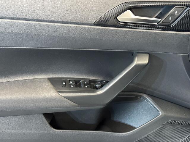 Volkswagen POLO 1.0 95pk TSI Life Edition Achteruitrijcamera | Verwarmbare voorstoelen | App-connect