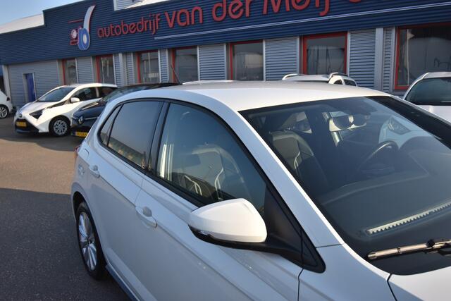 Volkswagen POLO 1.0 TSI Highline R-Line , NAVI , CLIMATR , LED KOPL , LMV16 , CR CONTR ,
