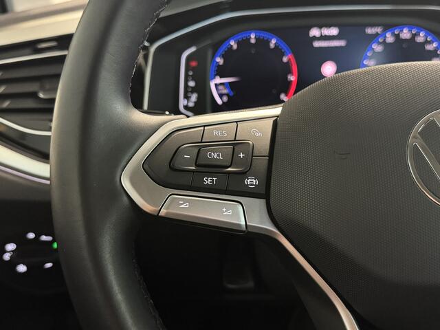 Volkswagen POLO 1.0 IQ Light/Stoelverwarming/Camera/Beats Audio