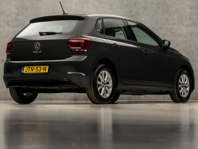 Volkswagen POLO 1.0 TSI Sportline Automaat (GROOT NAVI, ADAPTIVE CRUISE, PARKEERSENSOREN, SPORTSTOELEN, LM VELGEN, ARMSTEUN, NIEUWSTAAT)