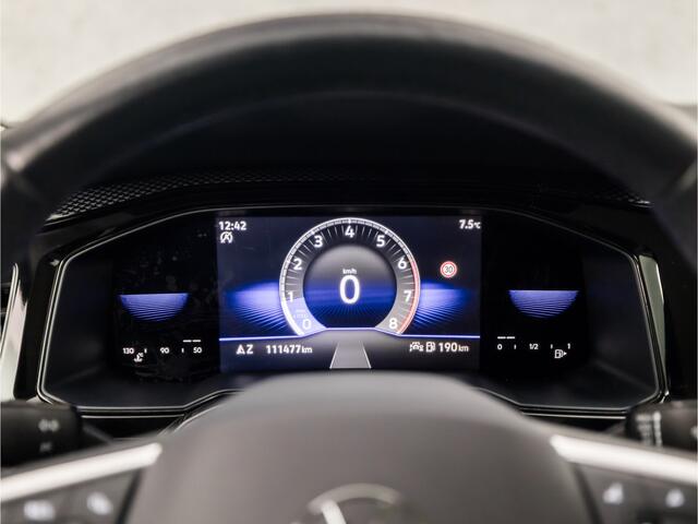 Volkswagen POLO 1.0 TSI Life Sport (VIRTUAL COCKPIT, APPLE CARPLAY, GROOT NAVI, CLIMATE, STOELVERWARMING, CAMERA, LED KOPLAMPEN, LM VELGEN, ADAPTIVE CRUISE, NIEUWSTAAT)