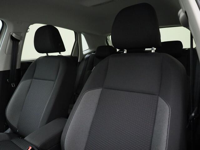 Volkswagen POLO 1.0TSI/95PK Life Edition · Apple/Android Car Play · Camera + Parkeersensoren · LED · Garantie t/m 28-11-2029 of 100000km.