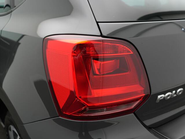 Volkswagen POLO 1.0 - RIJKLAARPRIJS - Airco - Bluetooth - Cruise Control - Stoelverwarming - Lichtmetalen velgen