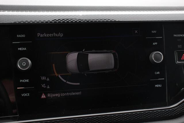 Volkswagen POLO 1.0 TSI Life Navigatie Climate Control Adaptive Cruise Control Lane/Side Assist Camera Licht + Zichtpakket Stoelverwarming Apple Carplay /Android Auto