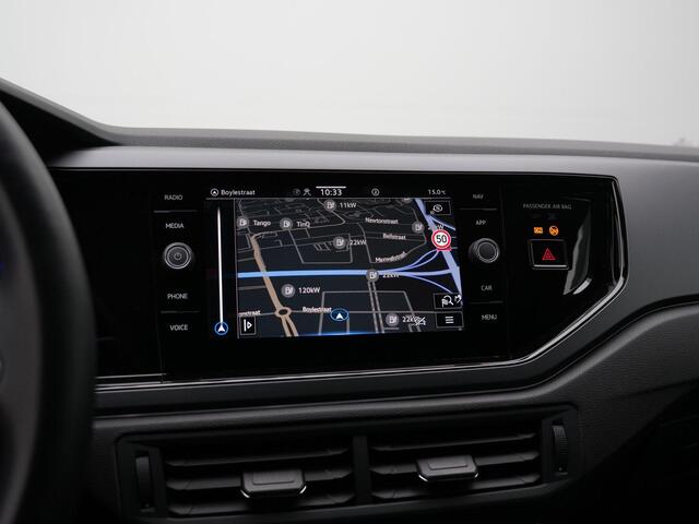 Volkswagen POLO 1.0 TSI 95 pk DSG R-Line | Panoramadak | IQ Light | Achteruitrijcamera | Stoelverwarming | Adaptive Cruise | Navigatie
