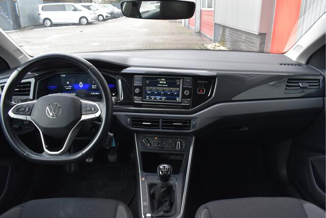 Volkswagen POLO 1.0 TSI Life Facelift Virtual cockpit, Adaptive cruise, PDC, DAB
