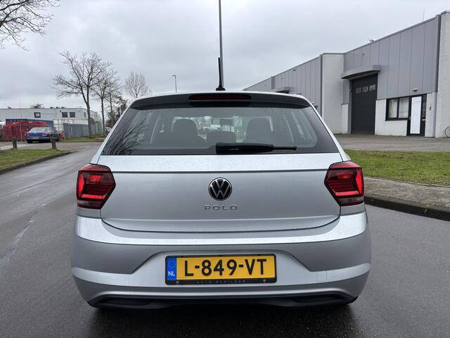 Volkswagen POLO 1.0 TSI Comfortline 5-Deurs 96 PK. Prachtige en zuinige auto van de eerste eigenaar !!!